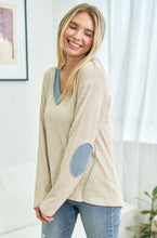 Load image into Gallery viewer, V-Necked Ribbed Long Sleeve Top