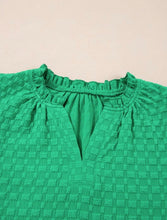 Load image into Gallery viewer, Textured Short Sleeve Kelly Green Blouse