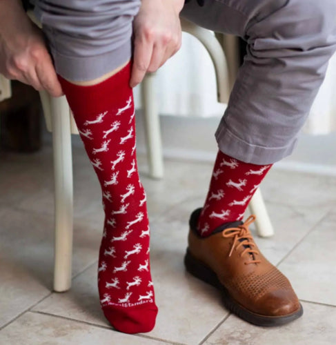 Men's Leaping Deer Socks Red/White One