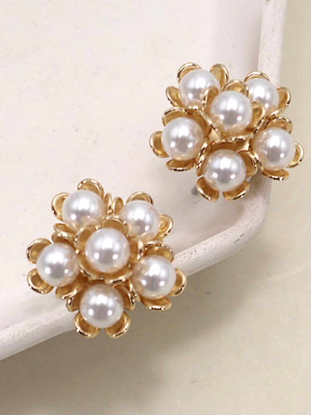 Cluster Pearl Flower Stud Earring